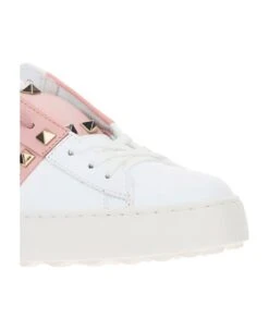 Valentino Garavani Garavani Leather Sneakers -Urban Shoes World 005e57c4a2e9e025fe77f41ccee1e499