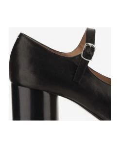 Maison Margiela Tabi Mary-jane Pumps -Urban Shoes World 0471a9efa8f457b0e8b799c7836370ce