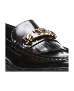 Tod's Fringed Loafers -Urban Shoes World 0ebc1a973446d47c52acb3d41f0edc0b