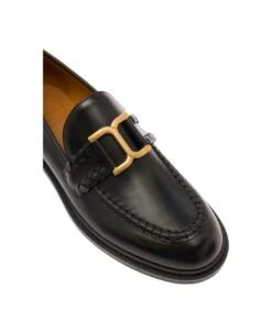 Chloé 'marcie' Black Loafers With Gold-colored Metal Logo In Smooth Leather Woman -Urban Shoes World 1eebf77cea7bcd7e9938a5f20ae0c9c1