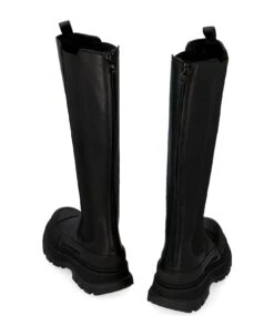 Alexander McQueen Tread Slick Knee-boots -Urban Shoes World 681395b20d356e307e8d515605d2e1cb