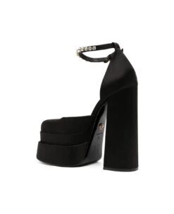 Versace 'aevitas' Black Pumps With Medusa Charm And Platform In Silk Blend Woman 5 Versace 'aevitas' Black Pumps With Medusa Charm And Platform In Silk Blend Woman -Urban Shoes World 8605a9e97eefad7c78e10918813bc3b0