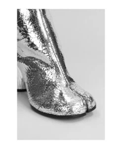 Maison Margiela Tabi High Heels Ankle Boots In Silver Leather -Urban Shoes World 8dbba594910cfc4e4a6ecacd62e38908