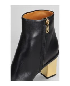 Chloé Rebecca Ankle Boots In Black Leather -Urban Shoes World d384b6804f678ceb233c1a4d1b689f13
