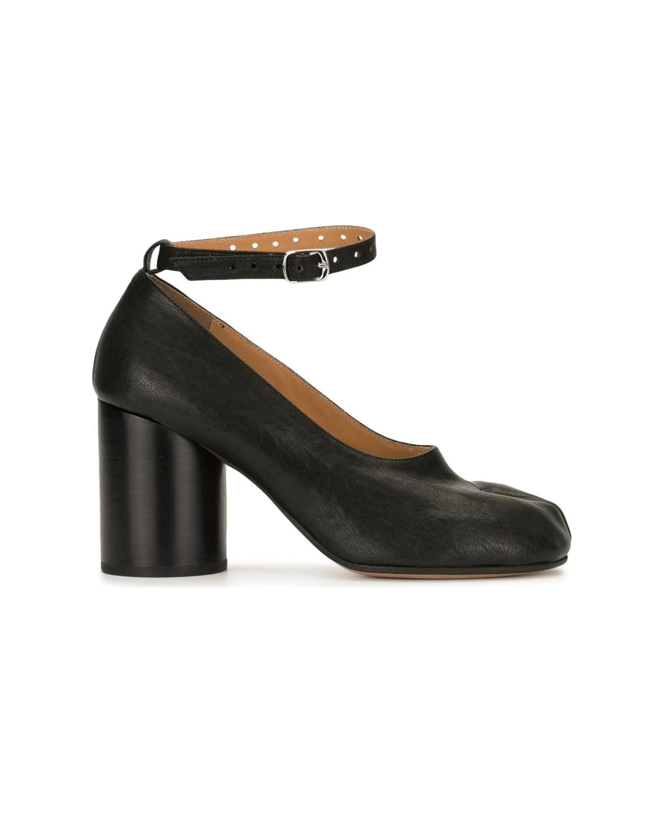 Maison Margiela Black 'tabi' Decolletè With Adjustable Strap And Contrasting Lining In Leather Woman 1 Maison Margiela Black 'tabi' Decolletè With Adjustable Strap And Contrasting Lining In Leather Woman