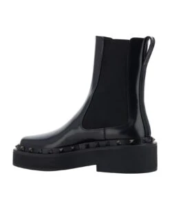 Valentino Garavani Rockstud M-way Boots -Urban Shoes World e10f32b4e95d4a71362d9881837e1717