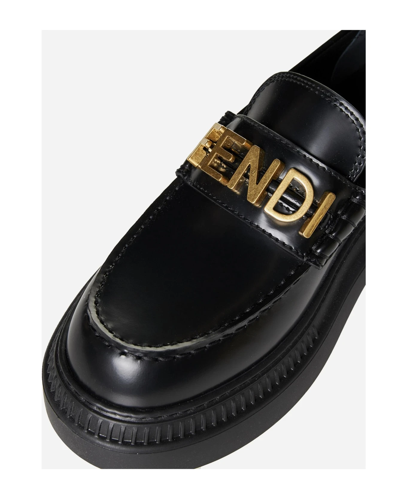 FENDI Logo-plaque Leather Loafers 4 FENDI Logo-plaque Leather Loafers - Image 4