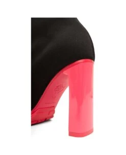 Alexander McQueen Slim Tread Black Boots 8 Alexander McQueen Slim Tread Black Boots -Urban Shoes World f6306e0c80c30b3b7677e8320273e6eb